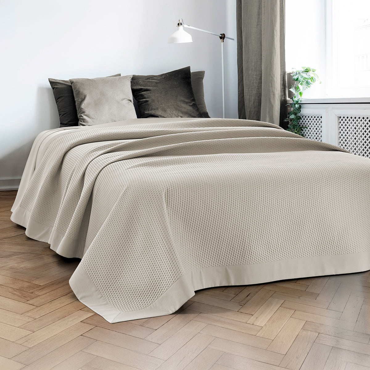 Trapuntino Matrimoniale Elegante Copriletto Con Balza Applicata Trapuntatura Pinsonic Tinta Unita Due Piazze Coperta Letto Leggera Primavera Estate Trapunta