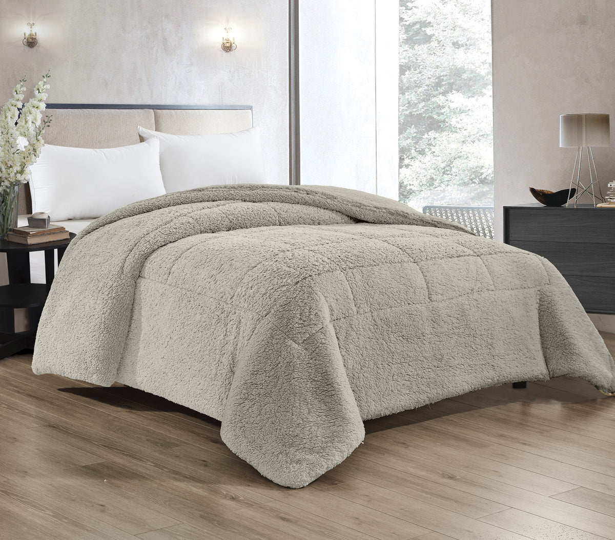 Trapunta Invernale In Tessuto Sherpa Flanellato Caldo Piumone In Morbida Microfibra Effetto Velluto Bicolore Coperta Flannel  Un Lato Tinta Unita Un Lato Fasciato