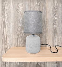 Lampada Moderna Da Comodino Con Lavorazione a Onde Finitura Opaca Certificata RoHS In Ceramica Con Paralume 45W Scrivania Tavolo Abat Jour